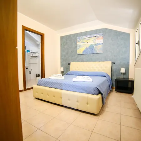 Azzurro Guest house