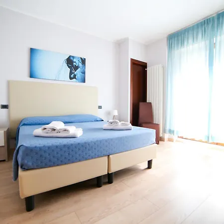 Azzurro 3* LʼAquila