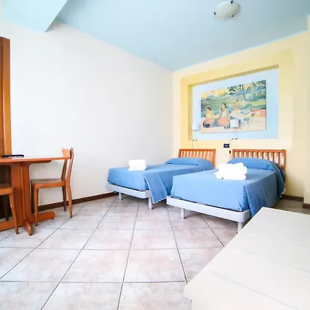 Azzurro Guest house 3*