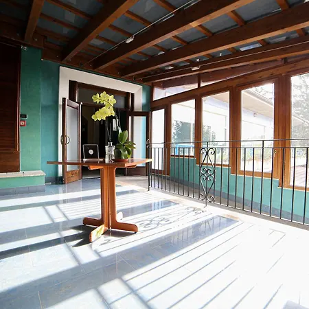 Azzurro Guest house 3*