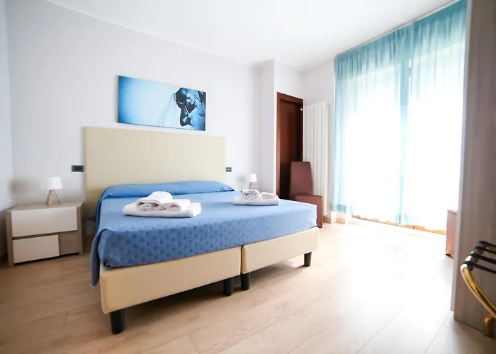 Azzurro 3* LʼAquila