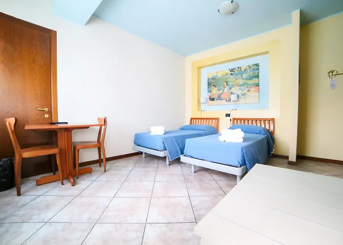 Azzurro Гостевой дом 3*